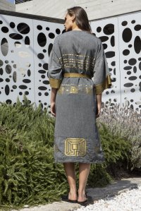 Emproidered jaquard geometrical pattern kimono with knitted details grey-gold