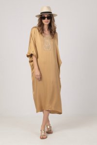 Σατέν φόρεμα-καφτάνι με πλεκτές λεπτομέρειες gold