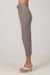 Pants with belt grey