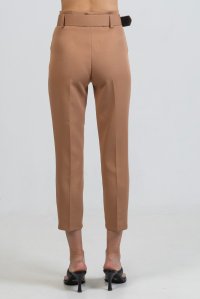 Pants with belt camel