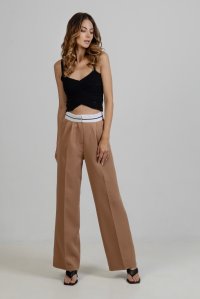 Pants with turned waist camel