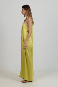 Satin maxi sleeveless dress with handmade knitted details lime