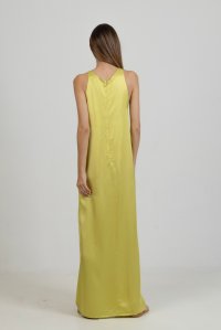 Satin maxi sleeveless dress with handmade knitted details lime