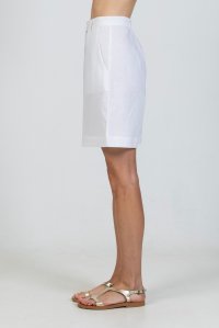 Linen shorts white