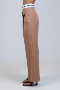 Pants with turned waist camel