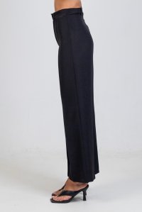 Pants with crease black