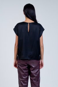 Satin short sleeved blouse with knitted details black