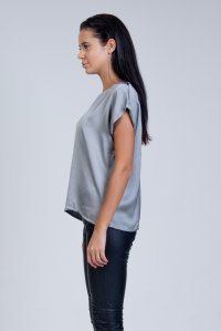 Satin short sleeved blouse with knitted details grey