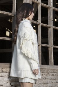 Chunky knit fringed cardigan ivory