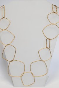 Necklace gold