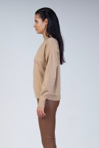 Cut-out sweater camel