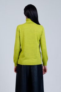 Wool blend turtleneck sweater lime