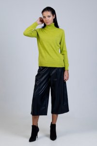 Wool blend turtleneck sweater lime