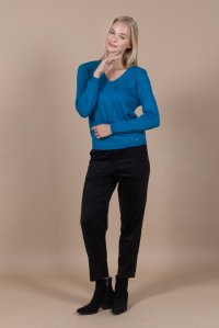 Wool blend v-neck sweater ocean