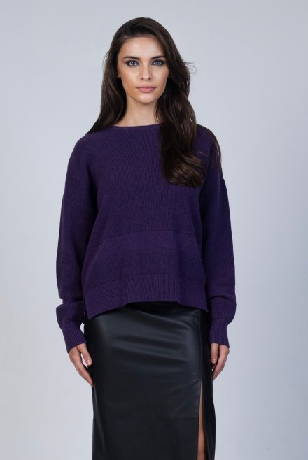 Wool ribbed sweater violet