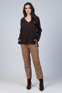 Wool v-neck  sweater brown