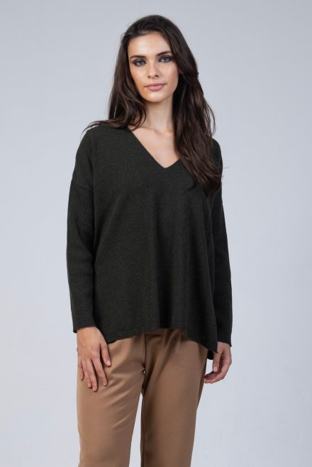 Wool v-neck  sweater cypress