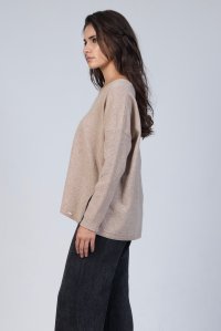 Wool v-neck  sweater beige