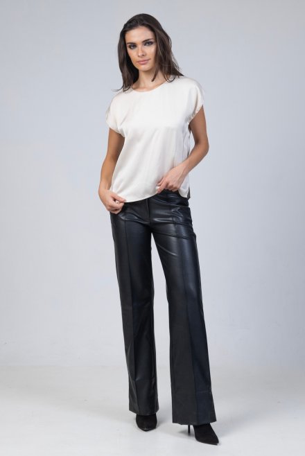 Faux leather stretch straight line pants black