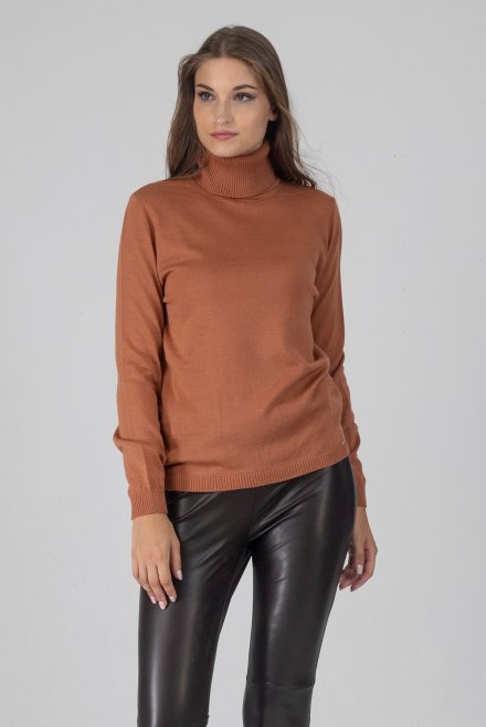 Wool blend turtleneck sweater dusty peach