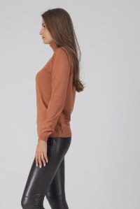 Wool blend turtleneck sweater dusty peach