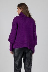 Embellished sweater with crystals violet