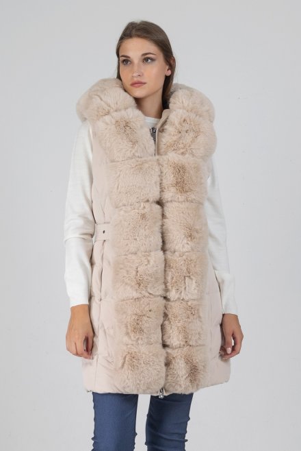 Belted mid length quilted sleeveless down jacket with faux fur beige