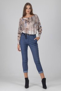 Classic belted pants,very strechwith romantic front poskets blue