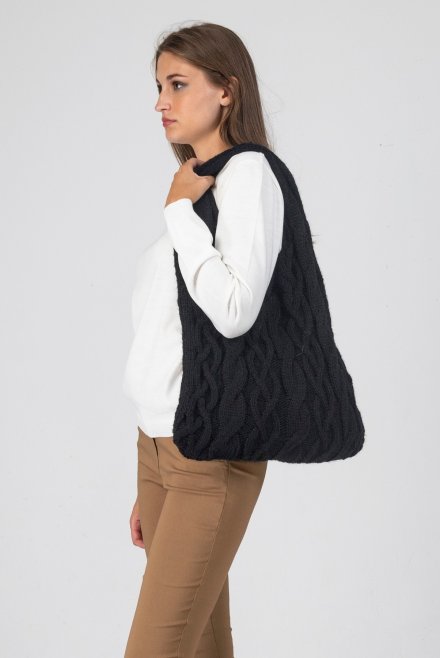 Knitted bag black