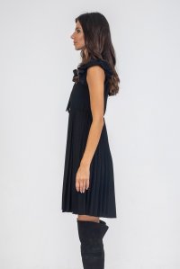 Dress with pleated details black