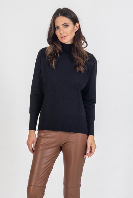 Viscose blend turtleneck sweater black