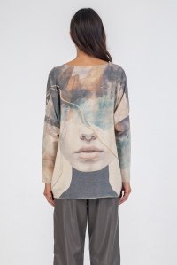 Thin long sleeved patterned v-neck sweater multicolored