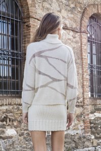 Intarrsia  turtleneck sweater with lurex ivory