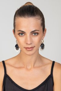 Earrings black-ivory