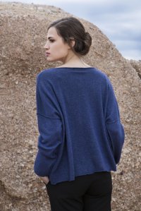 Cashmere blend relaxed sweater navy